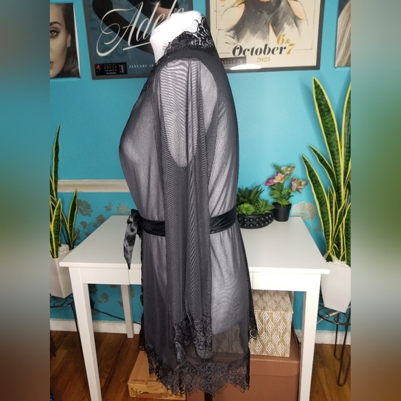 RS Love Sheer Lace Short Robe Black - Picture 9 of 13